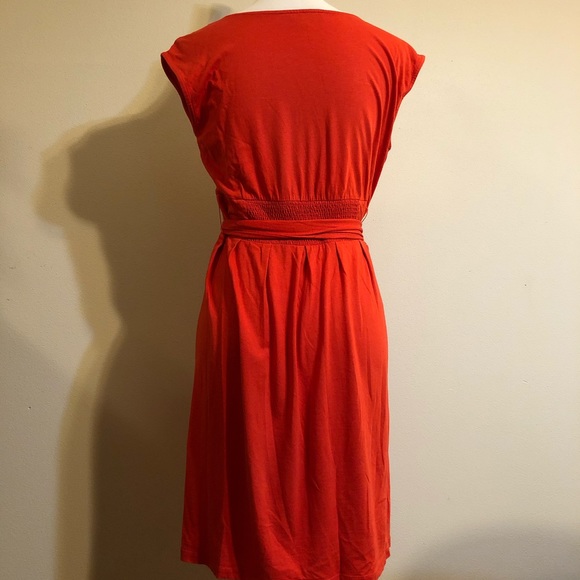Ann Taylor LOFT Tie Waist Faux Wrap Dress - Picture 6 of 8